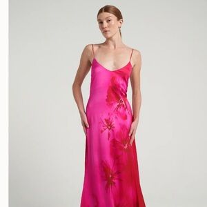 LONG TIE BACK DRESS MAGENTA